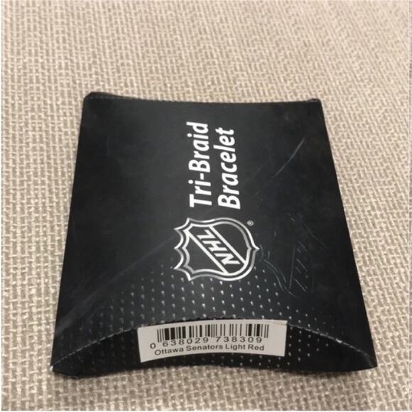 NHL Ottawa Senators Red Braided Bracelet - Picture 6 of 7